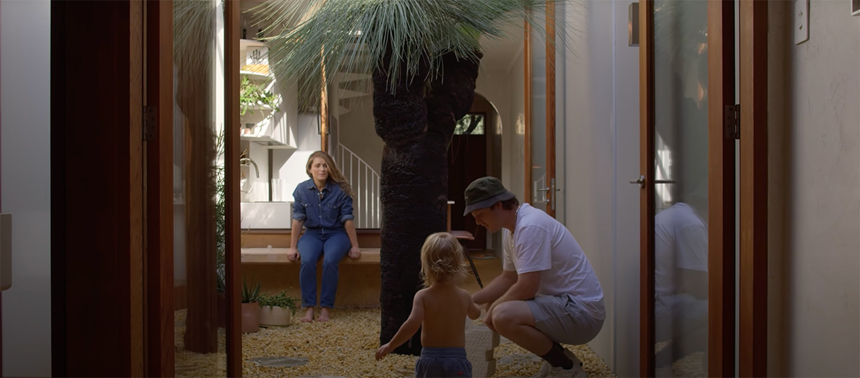 En Australie, cette mini maison de 3m de large seulement a été entièrement rénovée pour optimiser l'espace