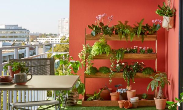10 bonnes idées chez Castorama pour meubler un petit balcon