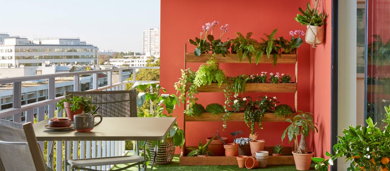 10 idées pour meubler un petit balcon : vous aussi vous avez le droit de profiter du soleil !