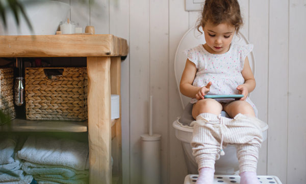 7 alternatives pour économiser l'eau et le papier dans vos toilettes