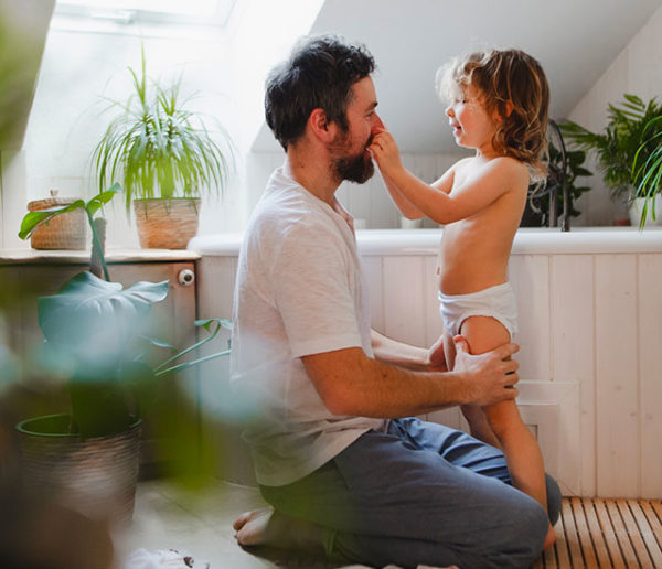 bébé-à-la-maison
