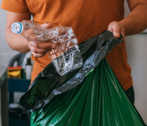 No Plastic Challenge : 8 solutions pour une vie sans plastique à la maison