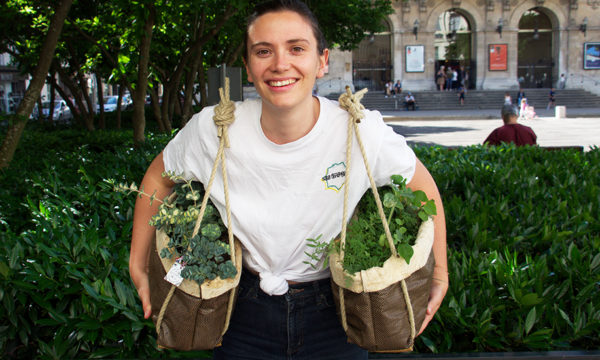 Apprenez à végétaliser votre balcon avec ces jardinières personnalisées !