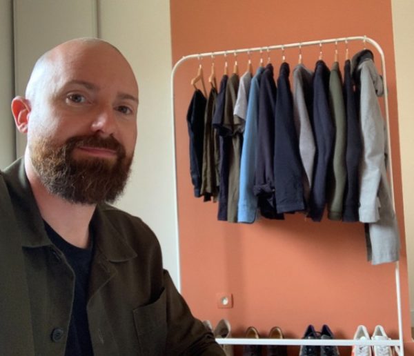 Ancien accro au shopping et au boulot, Jonathan nous raconte sa conversion au minimalisme