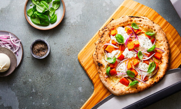 Four à pizza : Et si vous faisiez vos propres pizzas à la maison ?
