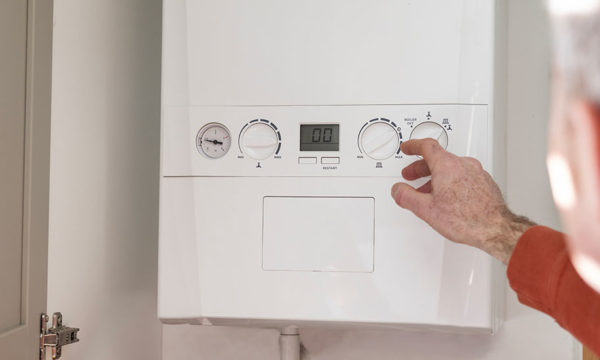 Chauffe-eau : comment soulager sa facture pour cet hiver