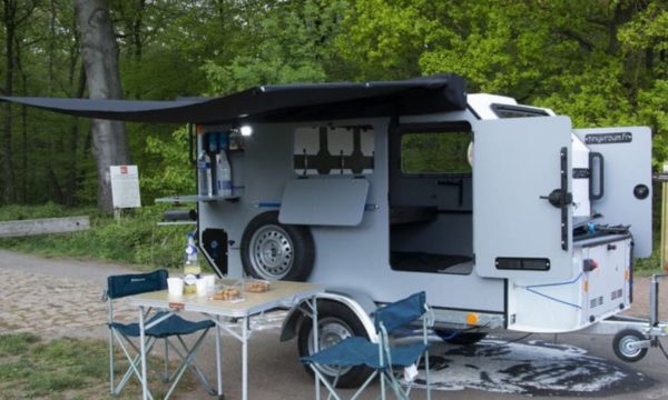 La TinyVroum, une mini-caravane toute équipée et modulable pour parcourir les routes de France