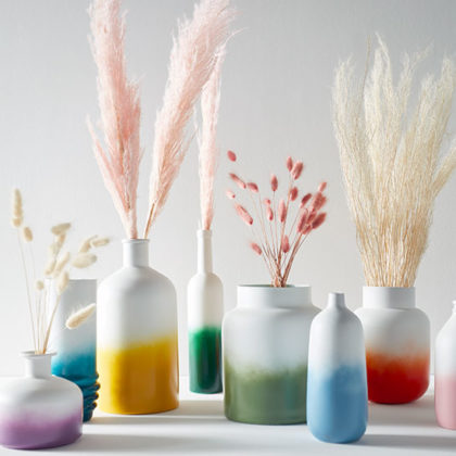 Peinture aérosol : Transformez vos vieux contenants en déco !