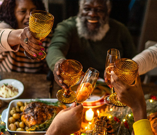 Accueillir toute la famille à Noël : Comment s'organiser pour éviter les galères ?