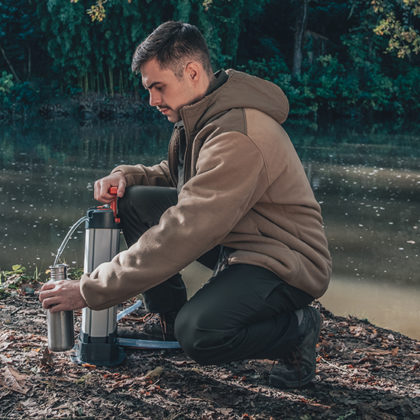 Low tech et durable, ce purificateur d'eau conçu en France séduit les passionnés d'autonomie