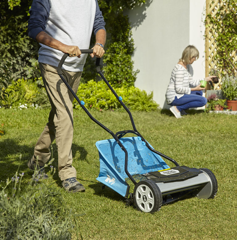 Comment choisir sa tondeuse à gazon en fonction de son jardin — free download