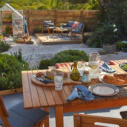 Quel est le meilleur matériau pour un salon de jardin ?