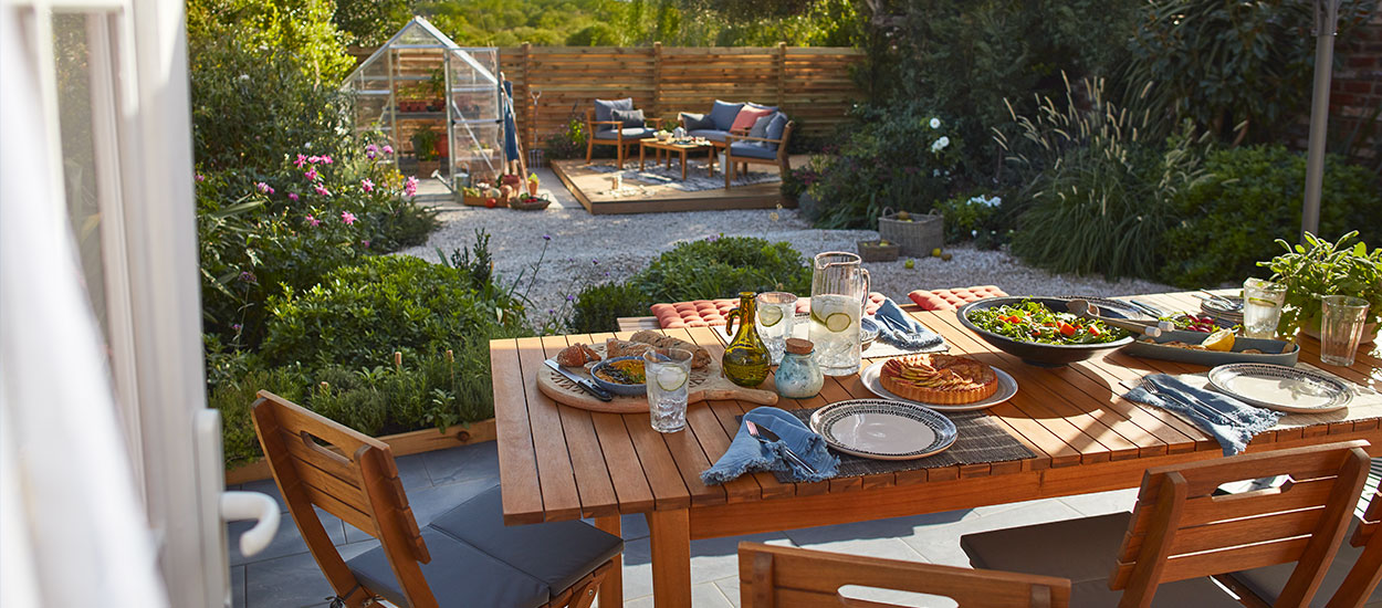 Quel est le meilleur matériau pour un salon de jardin ?