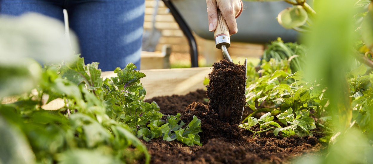 Voici quelques produits organiques pour jardiner naturellement