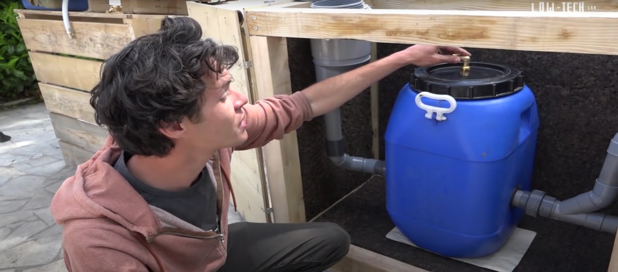 Low Tech : Ils ont fabriqué un méthaniseur domestique pour produire du biogaz avec des déchets