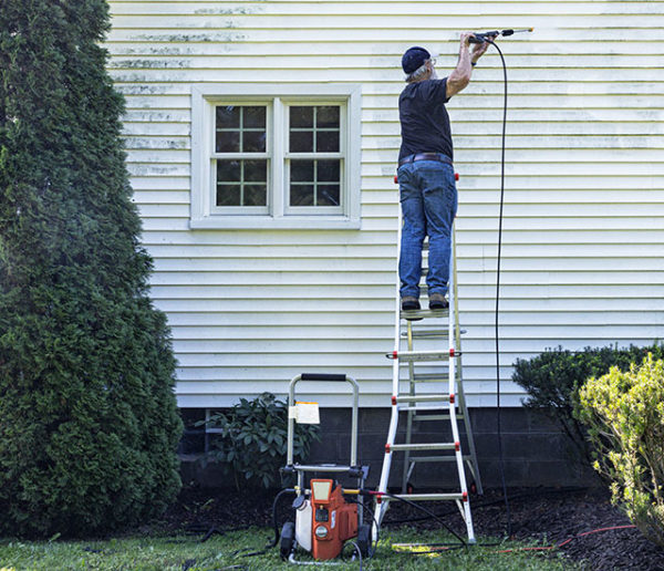 Nettoyez la façade et la terrasse avec un gel naturel fait-maison