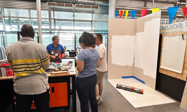 Au cœur des Castostages : l'approche sur-mesure de Fabrice pour apprendre à bricoler