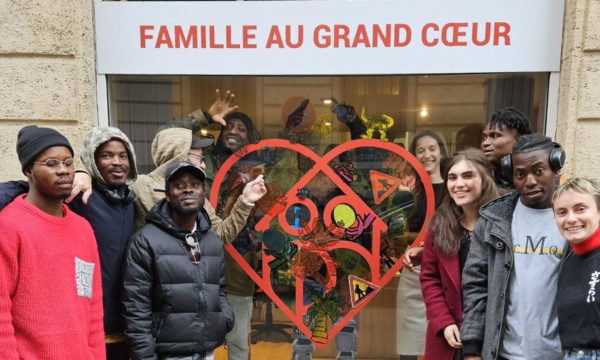 Famille au Grand Cœur : un refuge pour les jeunes migrants LGBT+ en quête de liberté