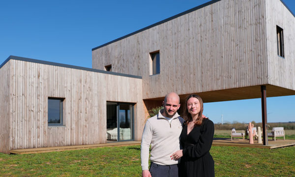 Une maison container pour 80 000 € : le pari audacieux de Gabrielle et Léo !