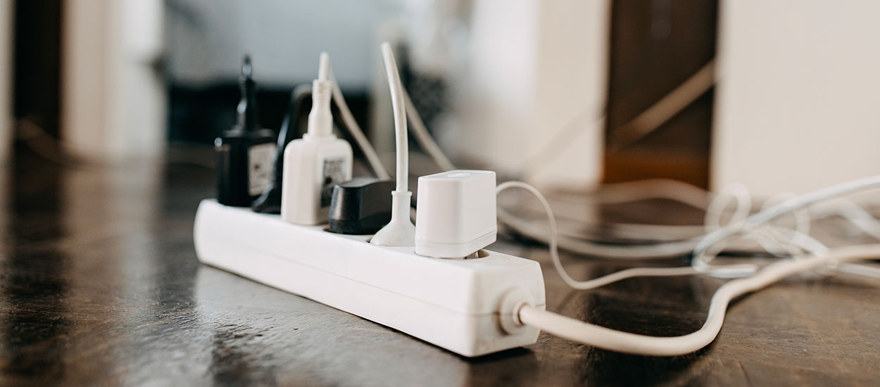 Électricité : comment réduire la consommation cachée des appareils en veille ?